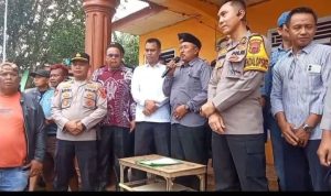 Warga di Kabupaten Merangin tengah heboh hari ini, Selasa (17/2/2026) atas pengunduran diri Kades Sungai Kapas. Dengan begitu, ada 3 Kades di Merangin mengundurkan diri.