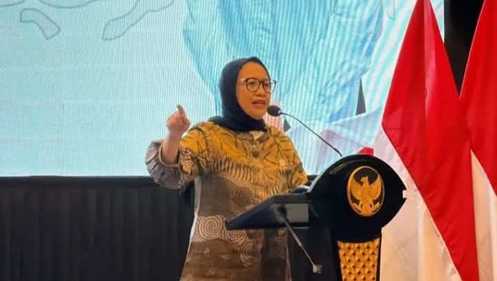 Program Makan Bergizi Gratis (MBG) jadi sorotan nasional di bulan ramadhan. Pasalnya, publik menyoroti menu MBG Ramadhan yang disebut menyimpang dari anggaran. 