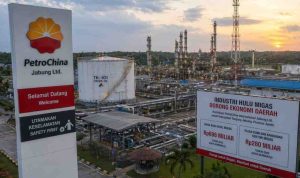 Industri hulu minyak dan gas bumi (migas) terus menunjukkan peran strategisnya dalam mendorong pertumbuhan ekonomi daerah